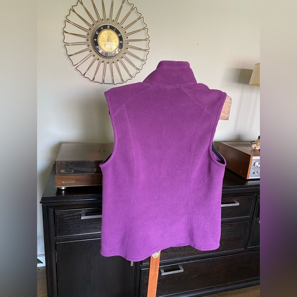 Women’s Patagonia Synchilla‎ Vest - Picture 2 of 3